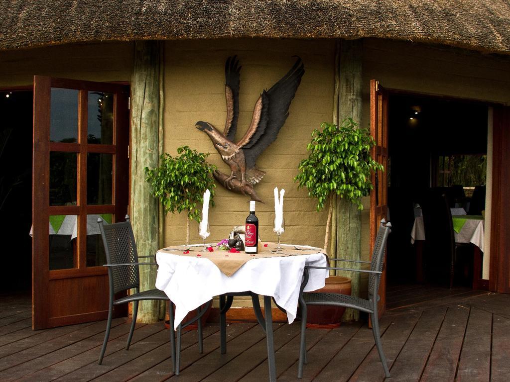 Gondwana Hakusembe River Lodge Рунду Экстерьер фото