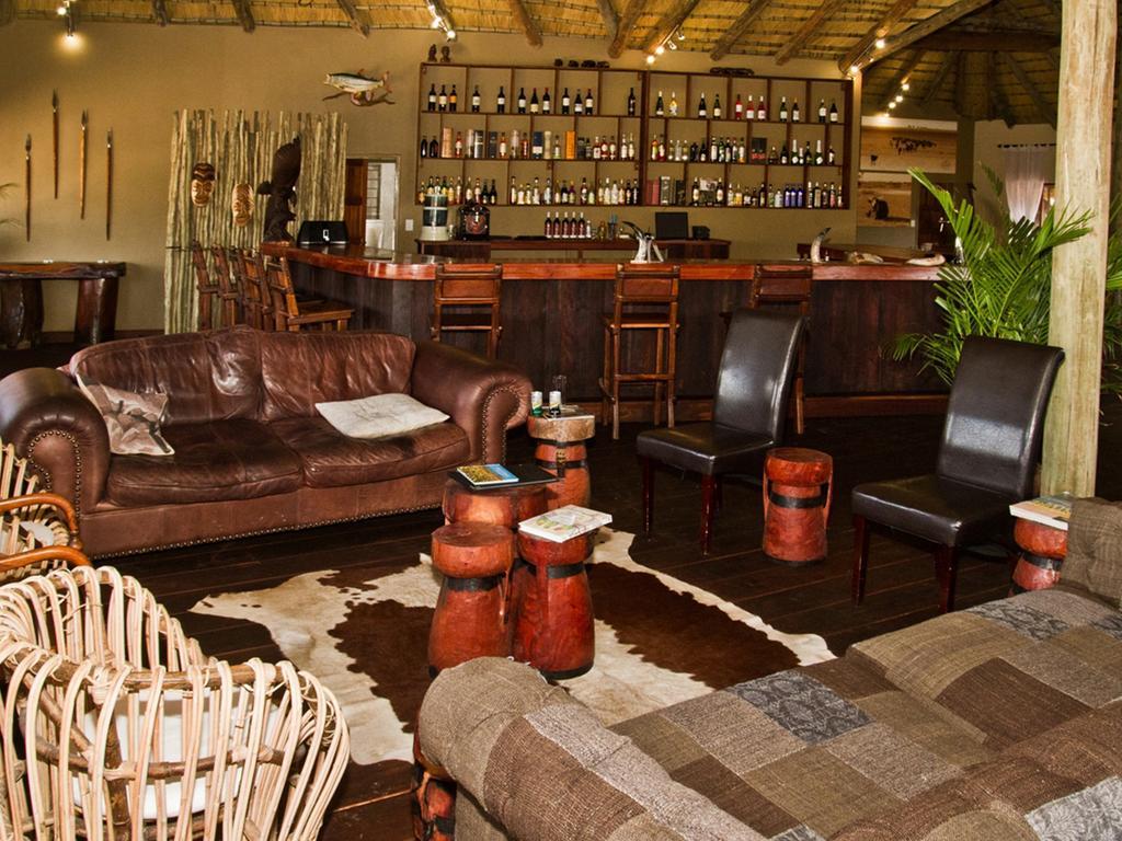 Gondwana Hakusembe River Lodge Рунду Экстерьер фото