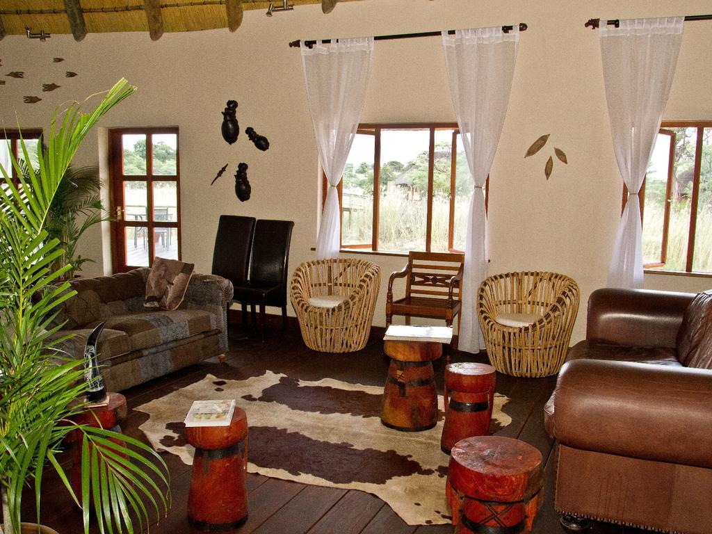 Gondwana Hakusembe River Lodge Рунду Экстерьер фото