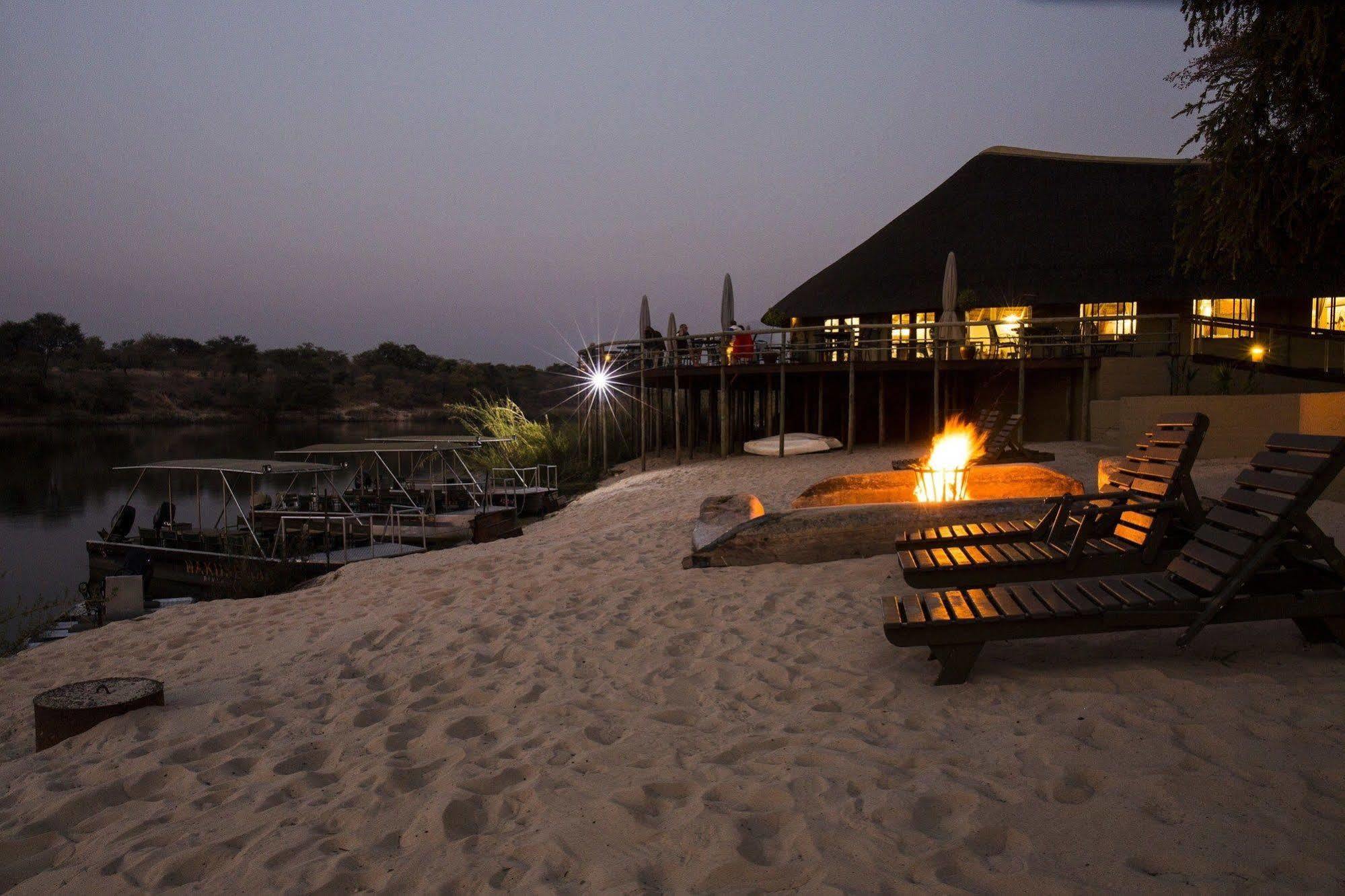 Gondwana Hakusembe River Lodge Рунду Экстерьер фото