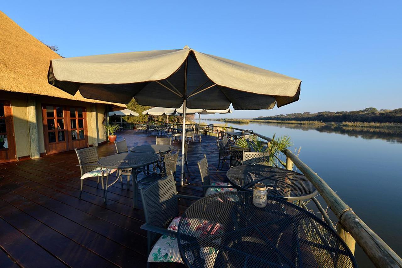 Gondwana Hakusembe River Lodge Рунду Экстерьер фото